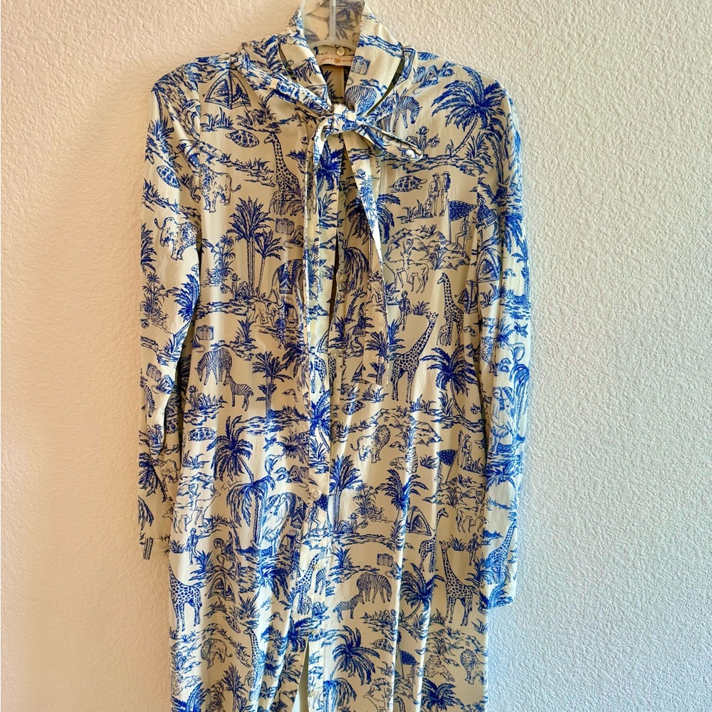 Tory Burch White Dress with Blue Scenic Print - Picture 2 of 4